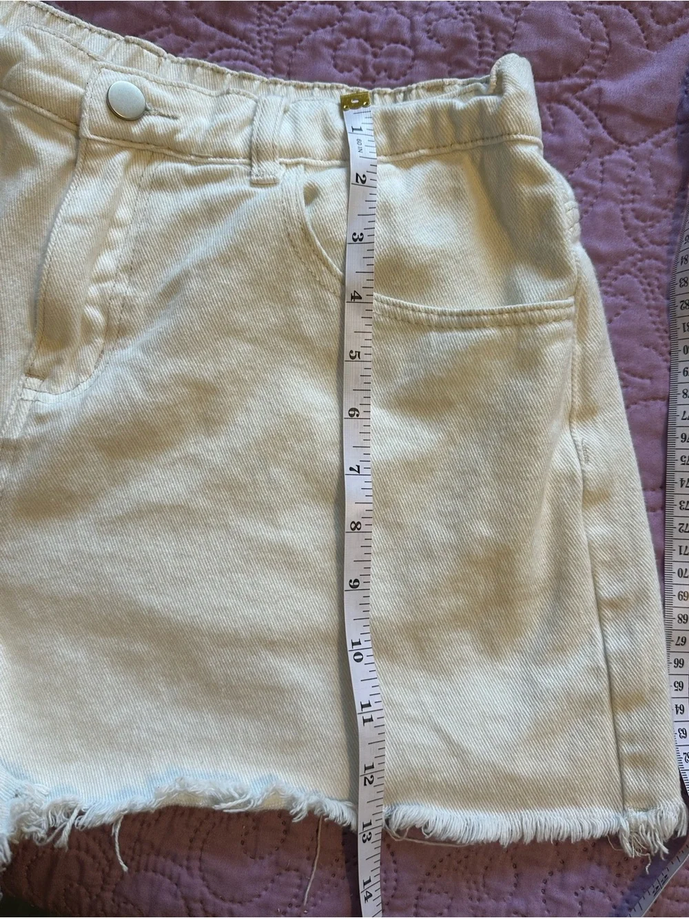 SHEIN Cream Frayed Hem Denim Shorts